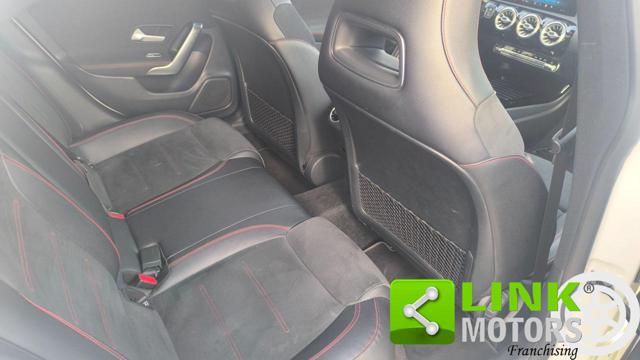 MERCEDES-BENZ CLA 180 usata, con Volante in pelle