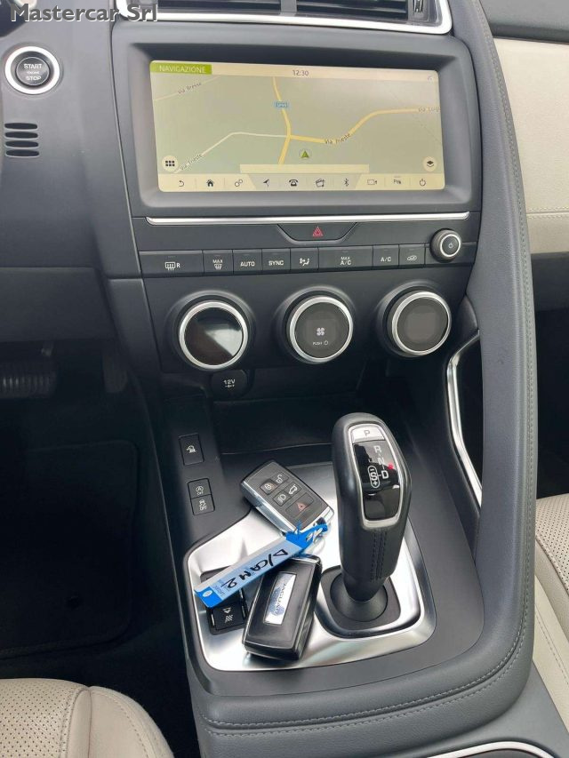 JAGUAR E-Pace usata, con Climatizzatore