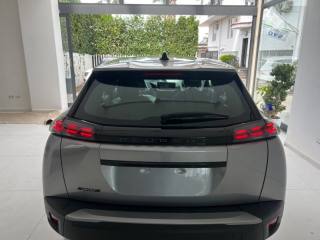 PEUGEOT 2008 usata, con Autoradio