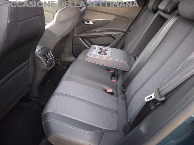PEUGEOT 3008 usata, con Fari LED
