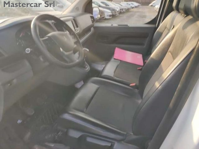 PEUGEOT Expert usata, con Autoradio