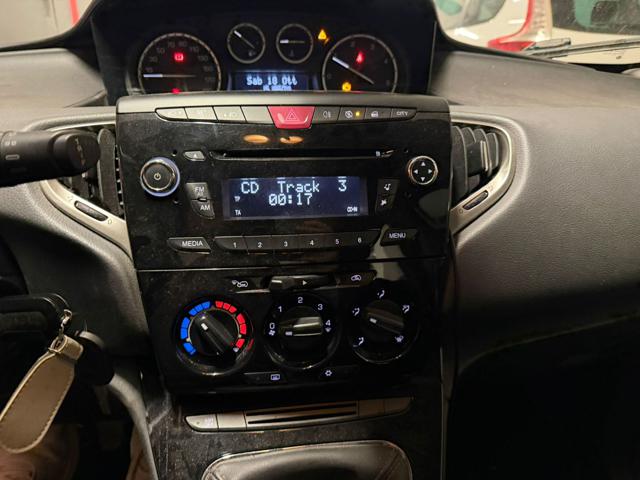 LANCIA Ypsilon usata 12