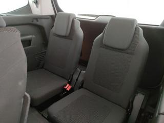 PEUGEOT 5008 usata, con Sistema di navigazione