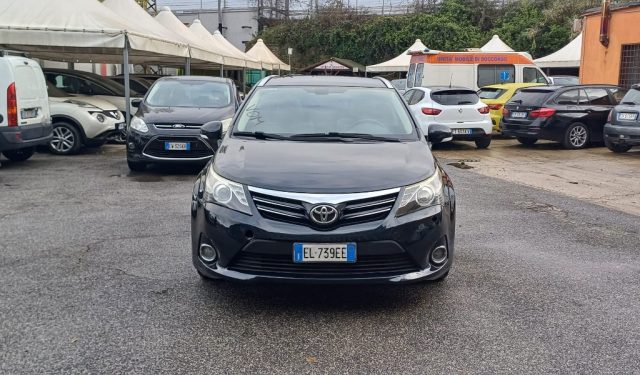 TOYOTA Avensis usata, con ABS