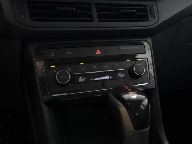 VOLKSWAGEN T-Cross usata, con Bracciolo