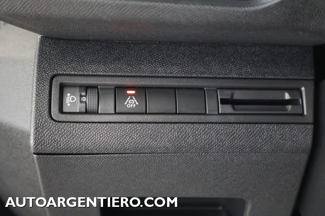 PEUGEOT 3008 usata, con Fendinebbia