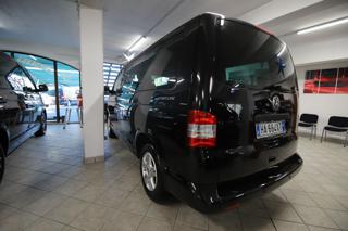 VOLKSWAGEN Multivan usata 18