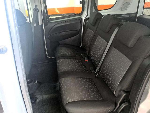 OPEL Combo usata 11
