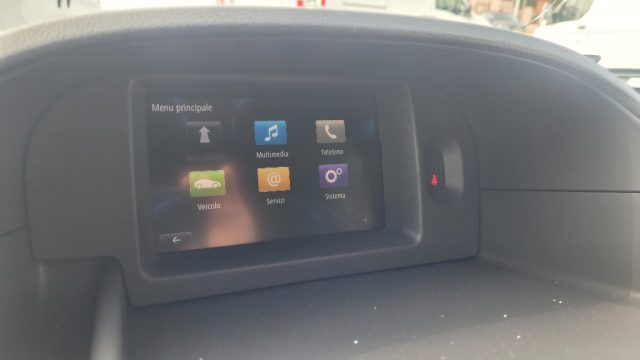 RENAULT Kangoo usata, con Autoradio digitale