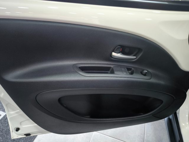 TOYOTA Aygo X usata, con Servosterzo