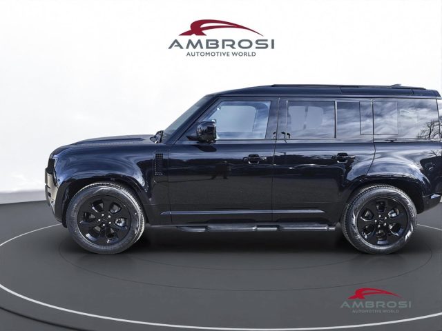 LAND ROVER Defender usata 5