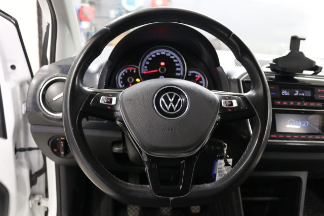 VOLKSWAGEN up! usata 25