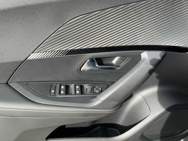 PEUGEOT 2008 usata, con Boardcomputer