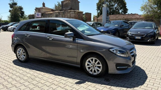 MERCEDES-BENZ B 180 usata, con Airbag
