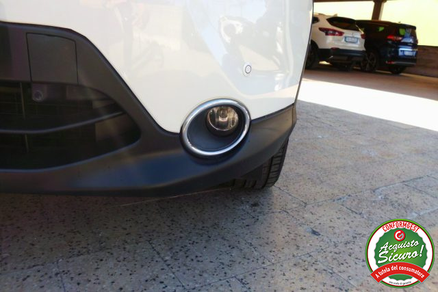 NISSAN Qashqai usata, con Sensori di parcheggio posteriori