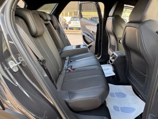 PEUGEOT 3008 usata, con Sedile posteriore sdoppiato
