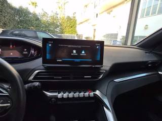 PEUGEOT 3008 usata, con Touch screen