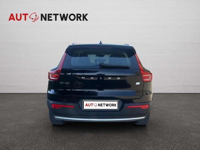 VOLVO XC40 usata, con Autoradio