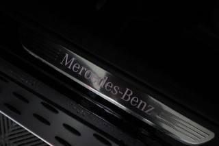 MERCEDES-BENZ GLC 220 usata 16