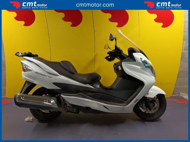 SUZUKI Burgman AN 400 usata 0