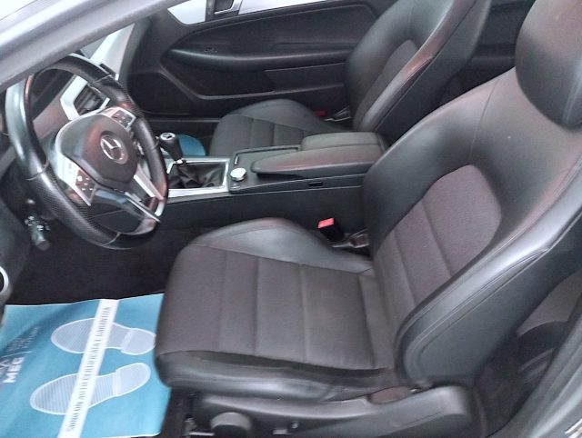 MERCEDES-BENZ C 220 usata 7