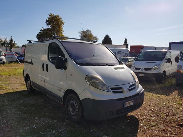 NISSAN Primastar usata, con Airbag