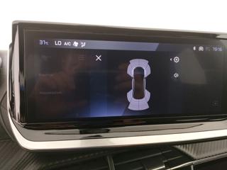PEUGEOT 2008 usata, con Park Distance Control