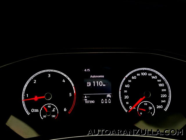 VOLKSWAGEN T-Roc usata, con Cruise Control