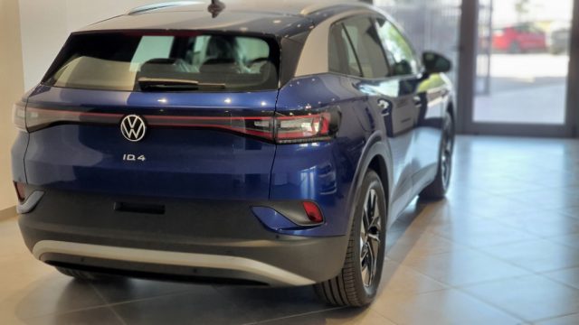 VOLKSWAGEN ID.4 usata, con Autoradio
