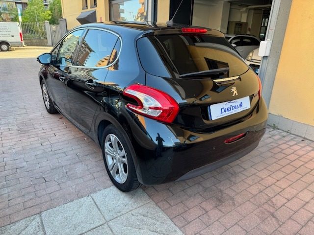 PEUGEOT 208 usata, con Airbag Passeggero