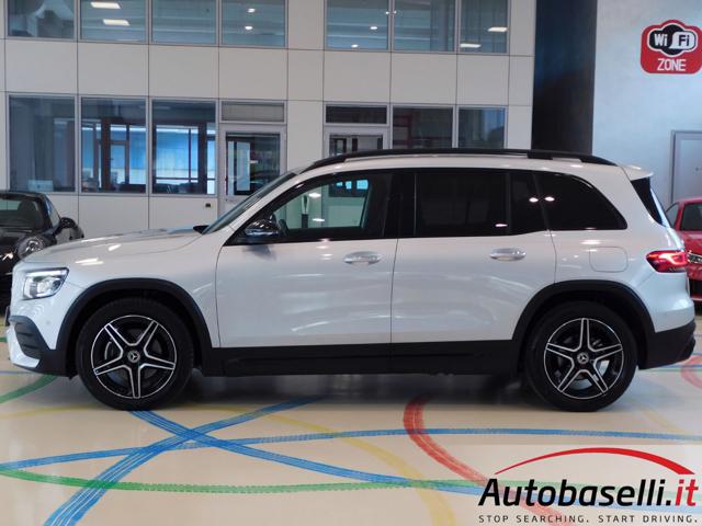 MERCEDES-BENZ GLB 200 usata, con Fari full-led