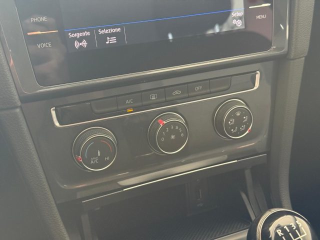 VOLKSWAGEN Golf usata, con ESP