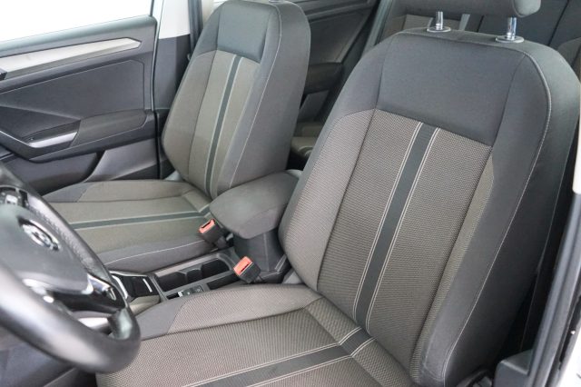 VOLKSWAGEN T-Roc usata, con Sensori di parcheggio anteriori