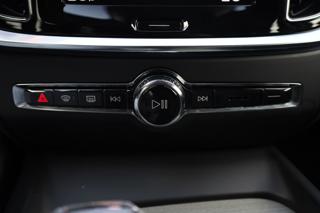 VOLVO V60 usata, con Volante in pelle