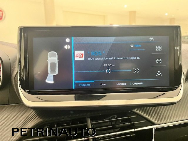 PEUGEOT 2008 usata, con Sedile posteriore sdoppiato
