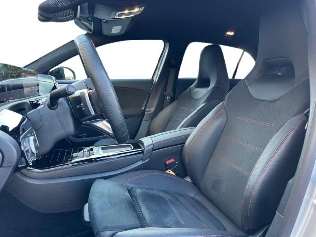 MERCEDES-BENZ A 180 usata, con Cronologia tagliandi