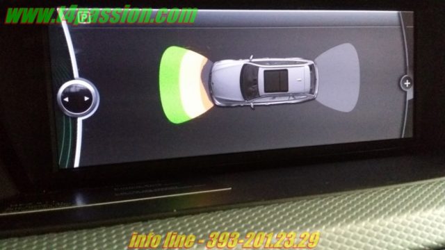 BMW 330 usata, con Fari Xenon
