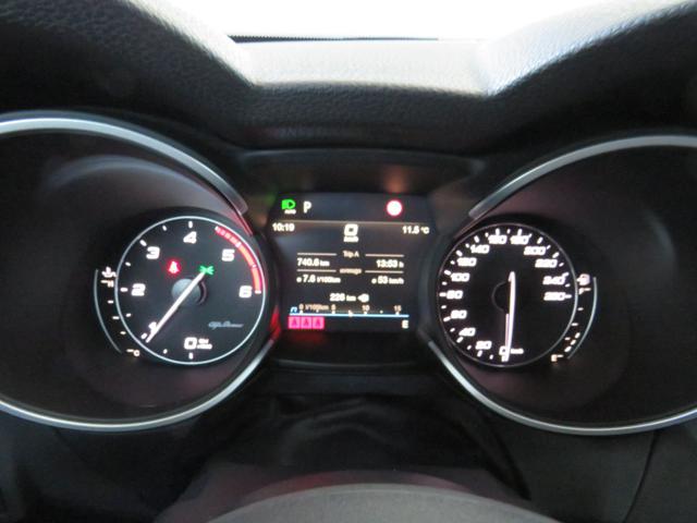 ALFA ROMEO Stelvio usata, con Controllo automatico clima