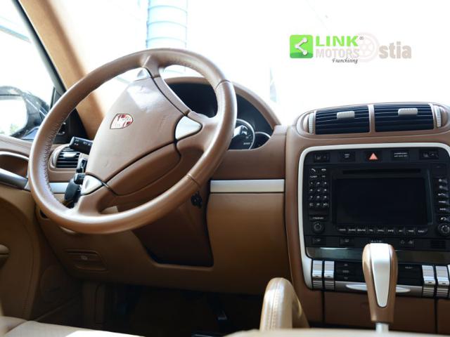 PORSCHE Cayenne usata 40