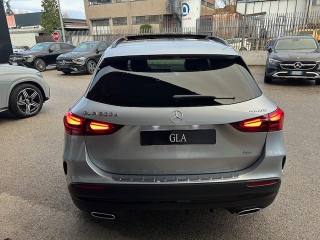 MERCEDES-BENZ GLA 200 usata, con Airbag Passeggero