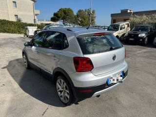VOLKSWAGEN Polo usata, con Autoradio