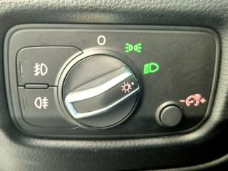 VOLKSWAGEN Golf usata, con Luci diurne