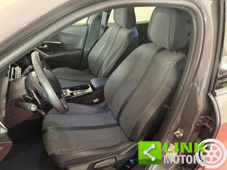 PEUGEOT 2008 usata, con Volante in pelle