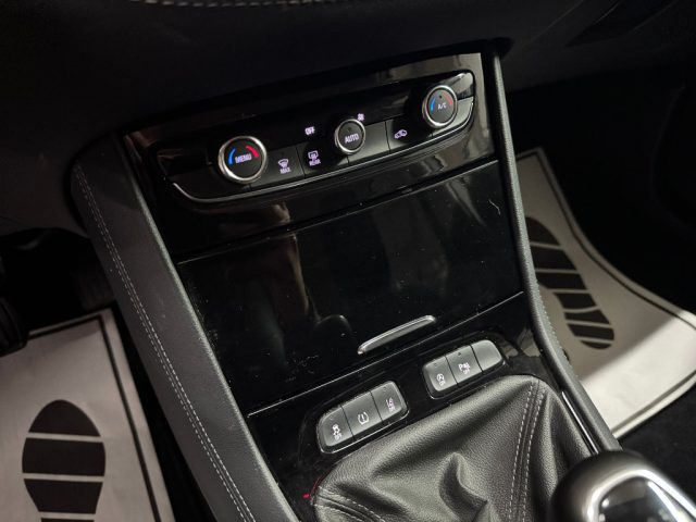 OPEL Grandland X usata 26