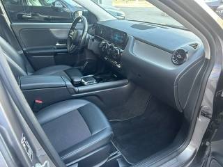MERCEDES-BENZ GLA 200 usata, con Climatizzatore