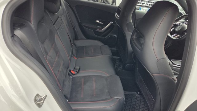 MERCEDES-BENZ A 180 usata, con Cronologia tagliandi