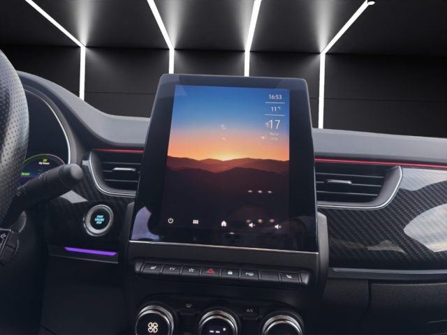 RENAULT Arkana usata, con Regolazione elettrica sedili