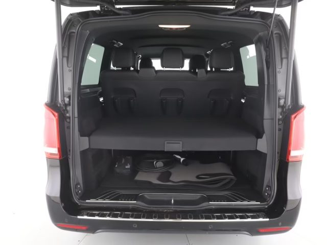 MERCEDES-BENZ EQV usata, con Chiusura centralizzata