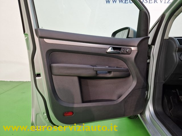 VOLKSWAGEN Touran usata 44