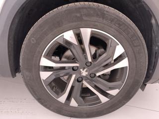 PEUGEOT 2008 usata, con Isofix